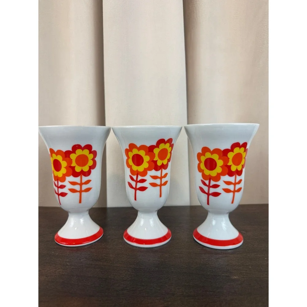 VTG 1970s Set‎ of THREE MCM Ceramic Chalice Cups Retro Orange Daisy Pattern